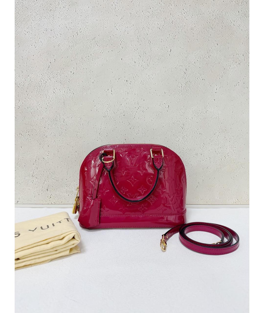 LOUIS VUITTON Красная сумка с короткими ручками из лакированной кожи, фото 7