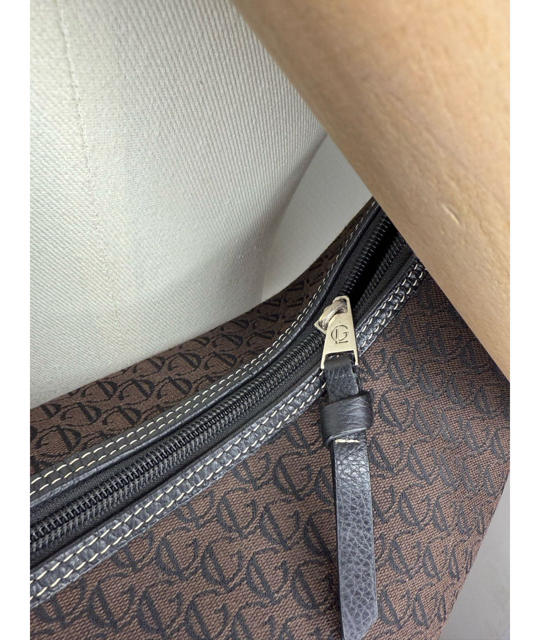 GUY LAROCHE Коричневая сумка с короткими ручками, фото 4