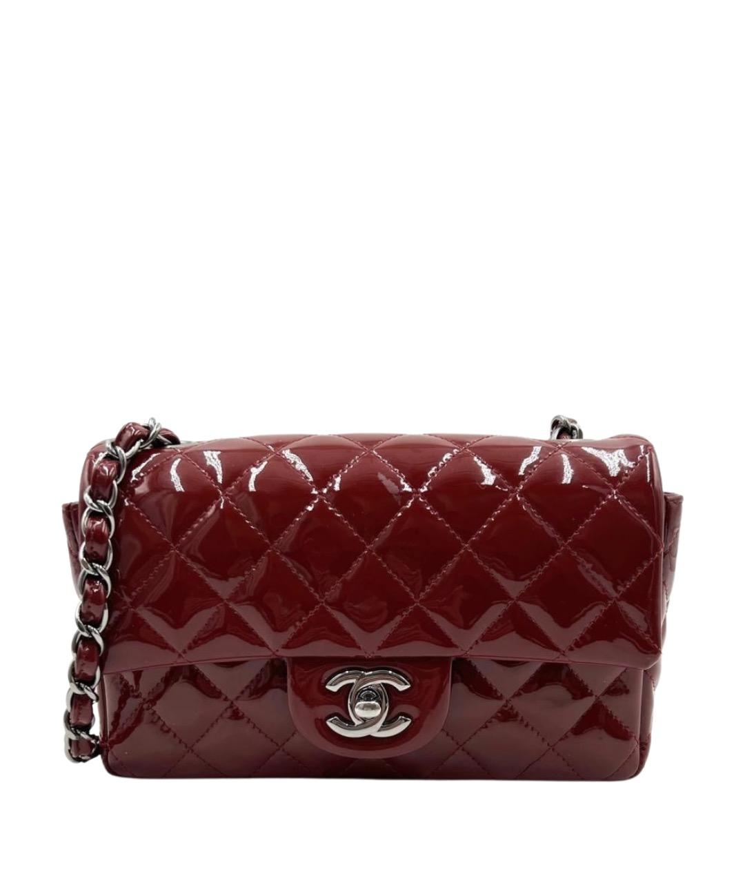CHANEL Красная сумка через плечо из лакированной кожи, фото 1