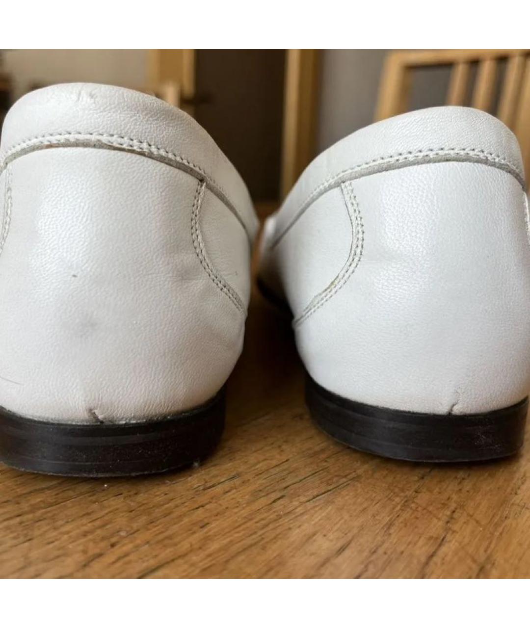 BOTTEGA VENETA Белые кожаные мокасины, фото 5