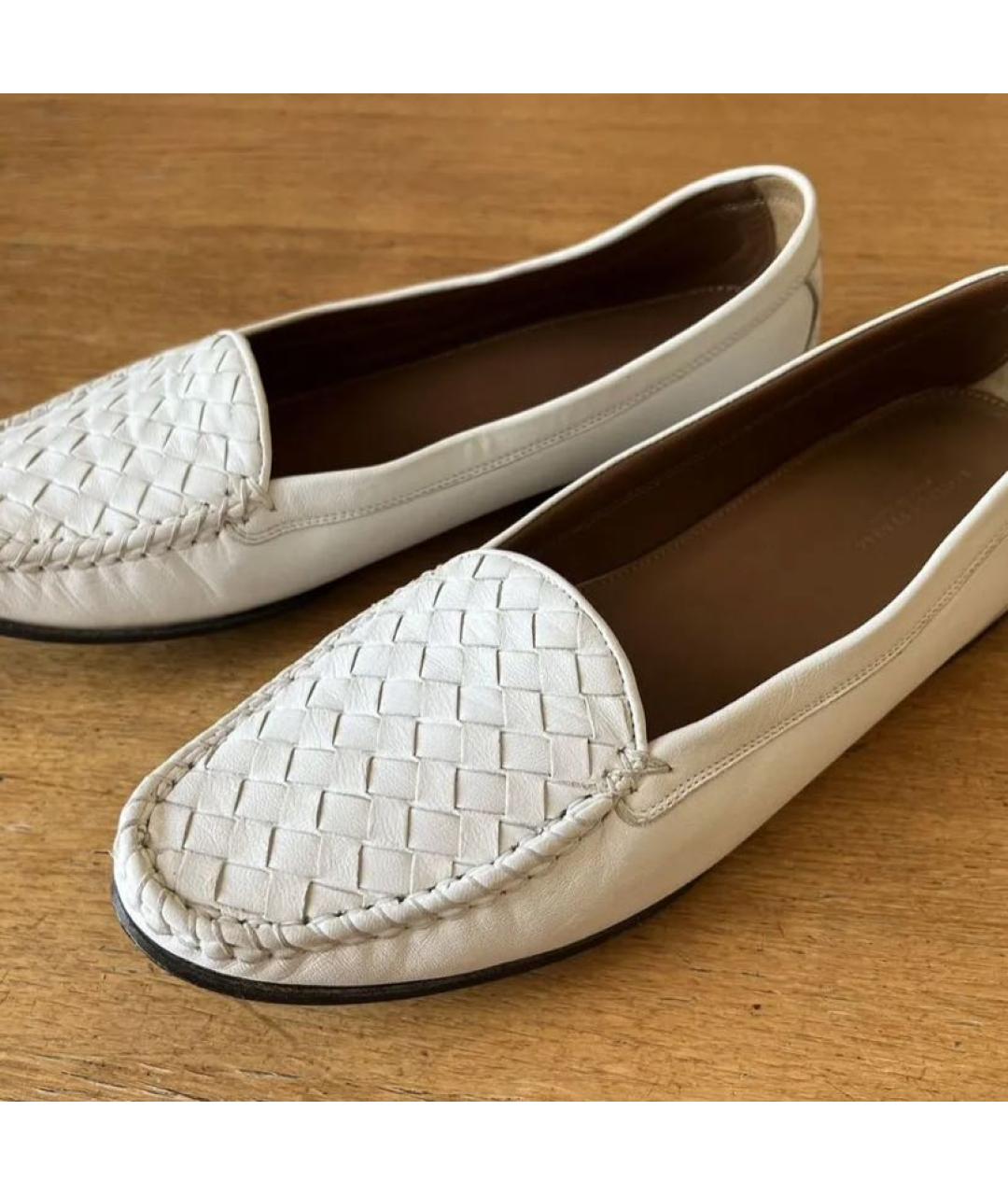 BOTTEGA VENETA Белые кожаные мокасины, фото 7