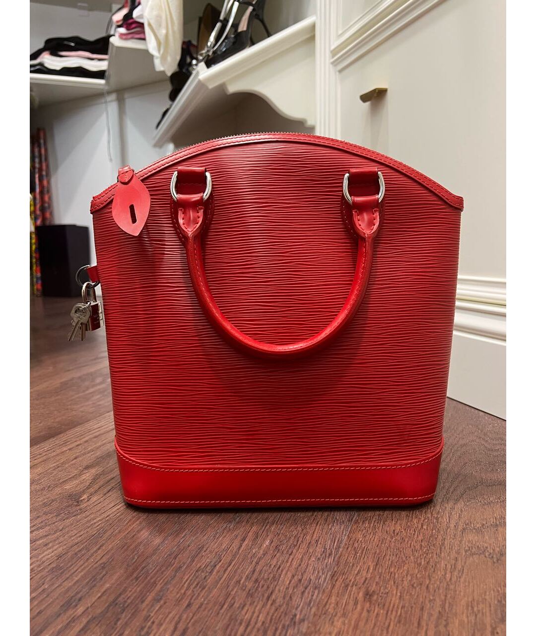 LOUIS VUITTON PRE-OWNED Красная кожаная сумка тоут, фото 9