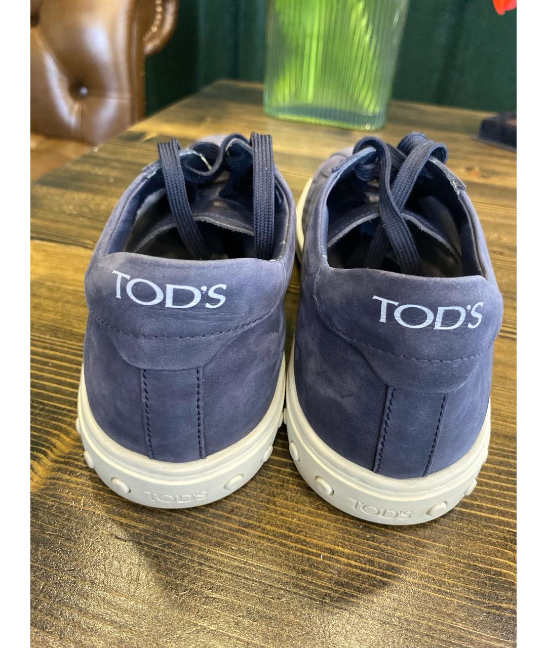 TOD'S Темно-синие кожаные низкие кроссовки / кеды, фото 3