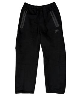 NIKE Повседневные брюки