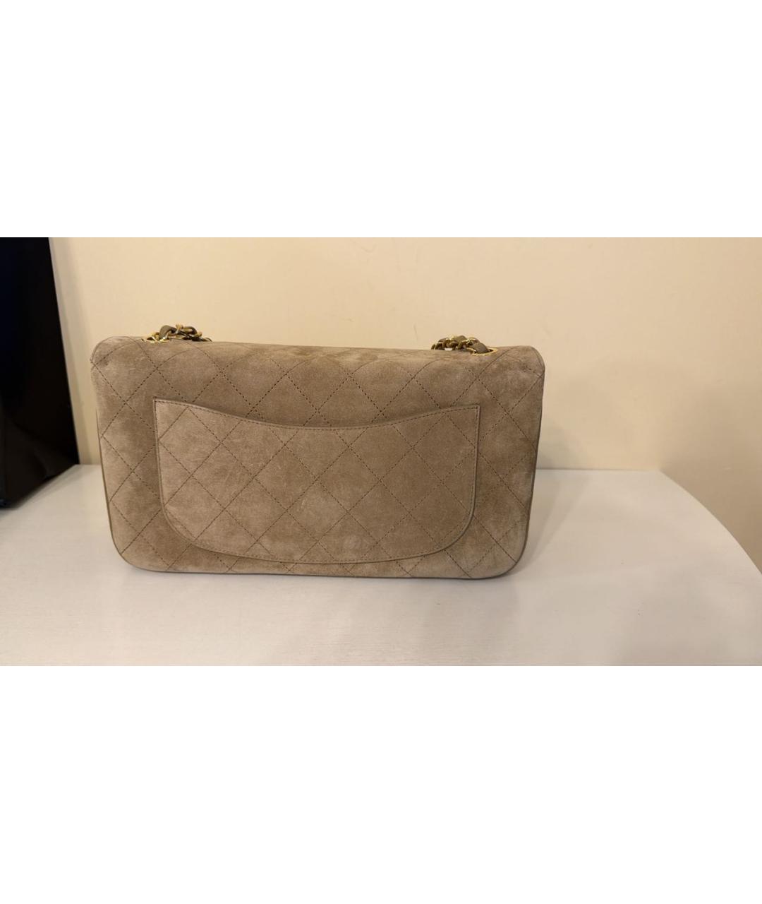 CHANEL Бежевая замшевая сумка через плечо, фото 3