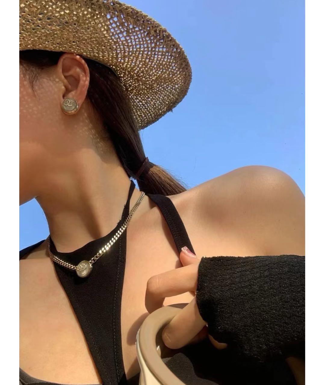 CHANEL Золотые серьги, фото 6