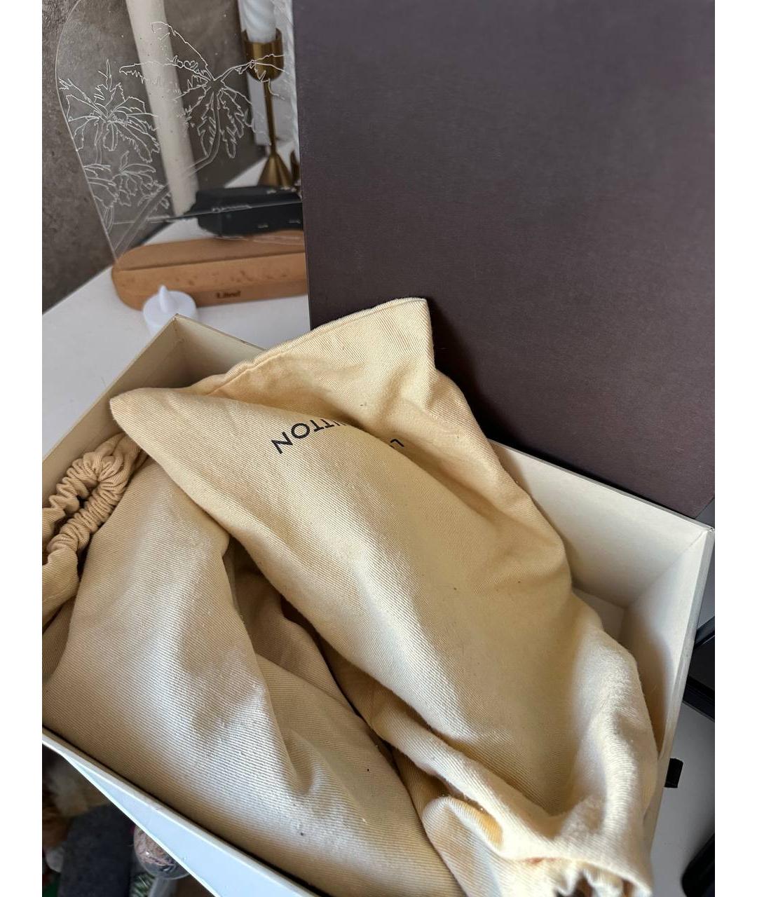 LOUIS VUITTON Черные кожаные туфли, фото 7