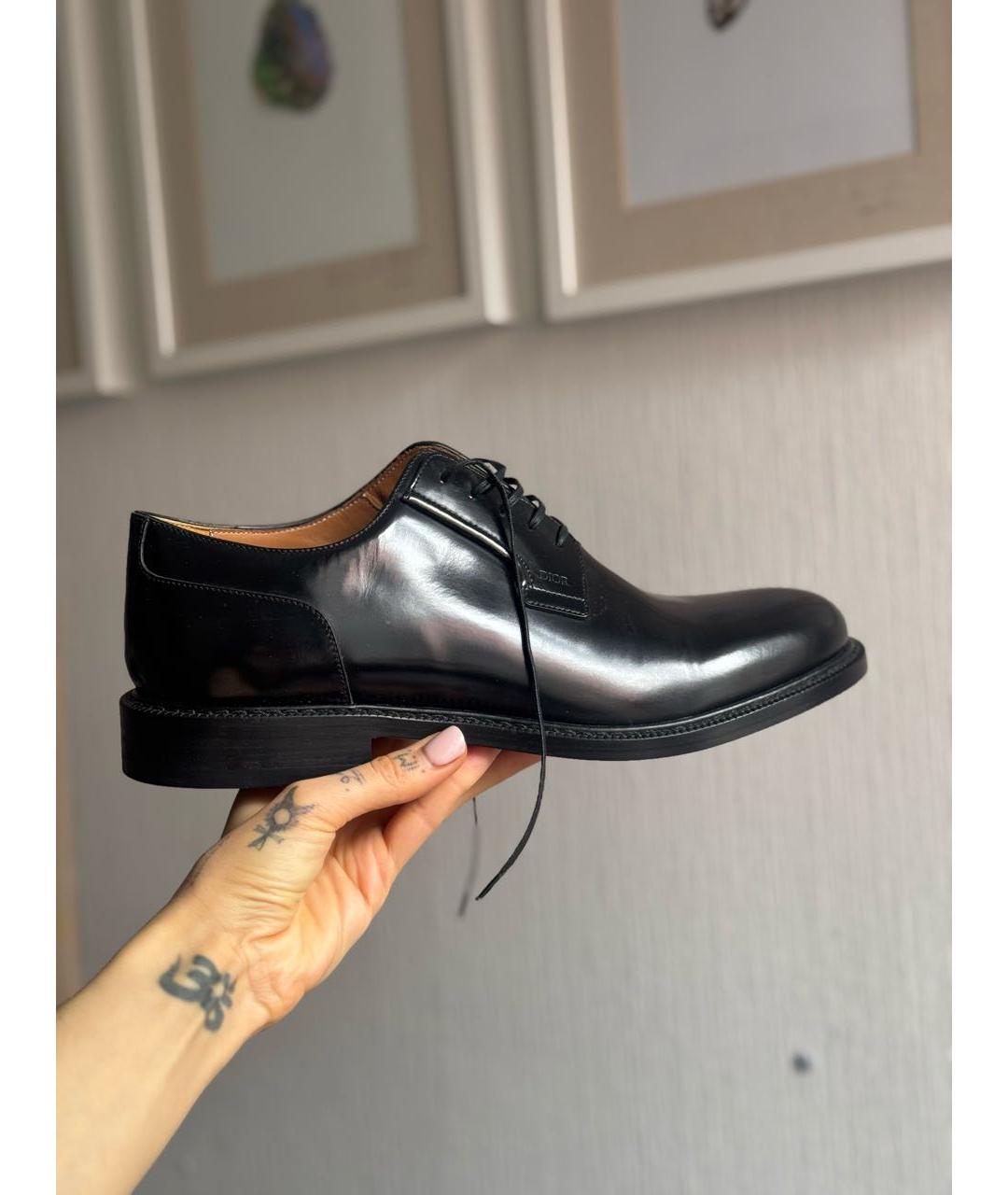 CHRISTIAN DIOR Черные низкие ботинки из лакированной кожи, фото 3