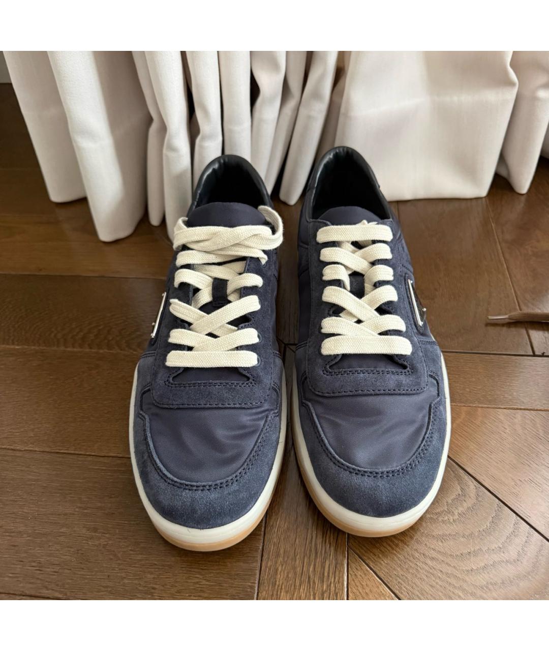 PRADA Темно-синие замшевые низкие кроссовки / кеды, фото 2