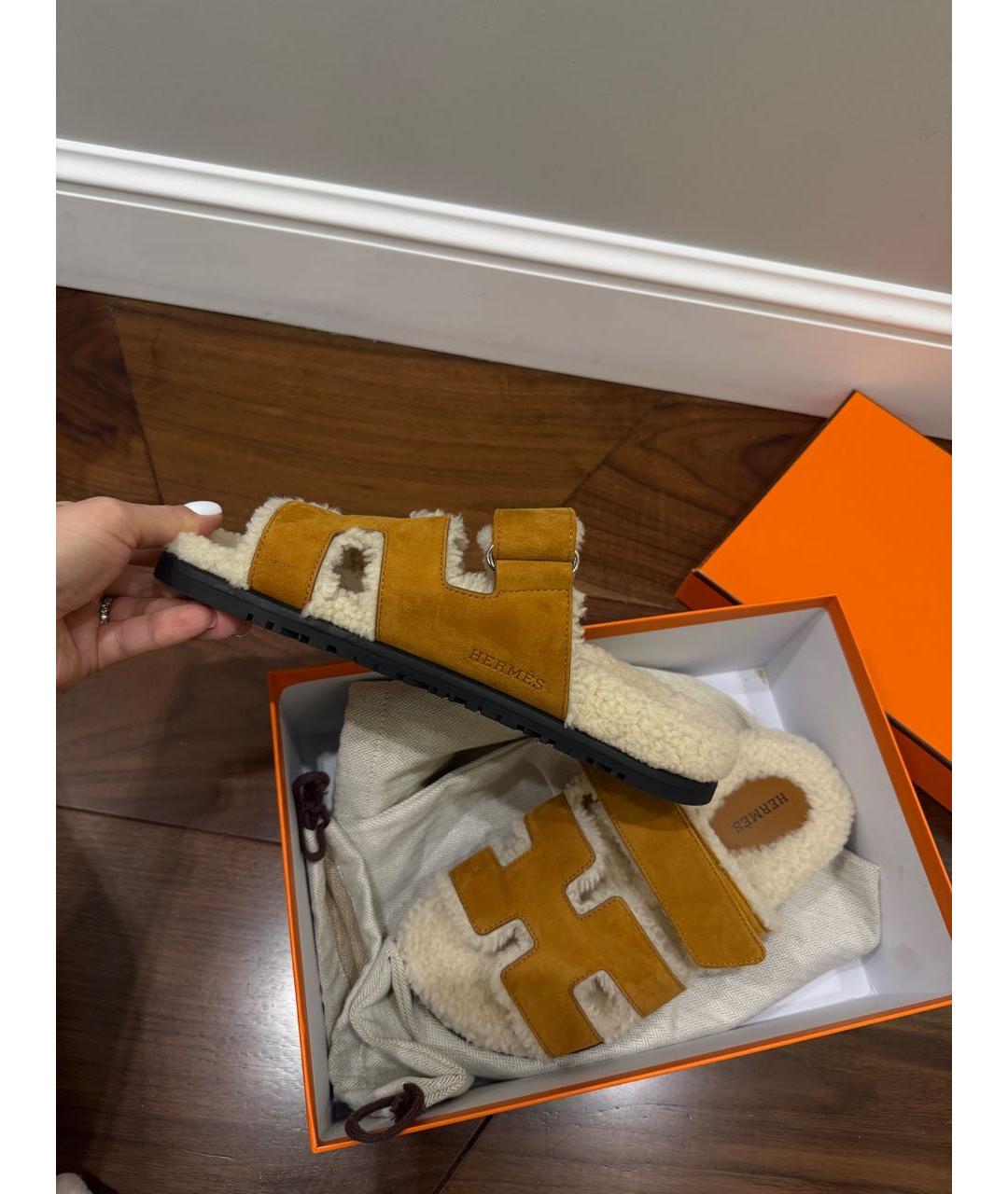 HERMES Коричневые замшевые шлепанцы, фото 5