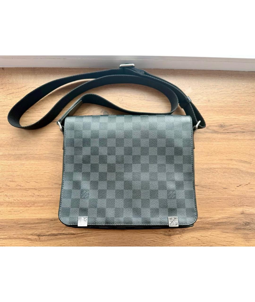 LOUIS VUITTON Черная сумка на плечо, фото 9