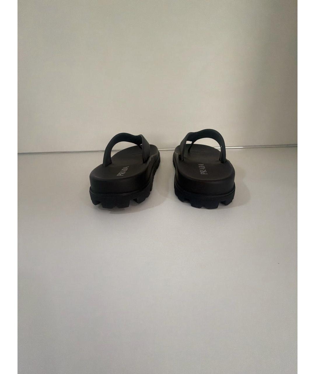 PRADA Черные резиновые шлепанцы, фото 4