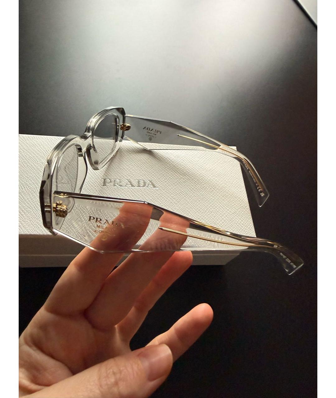 PRADA Серые пластиковые солнцезащитные очки, фото 4