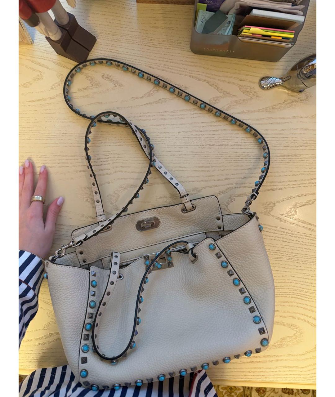 VALENTINO Бежевая кожаная сумка тоут, фото 7