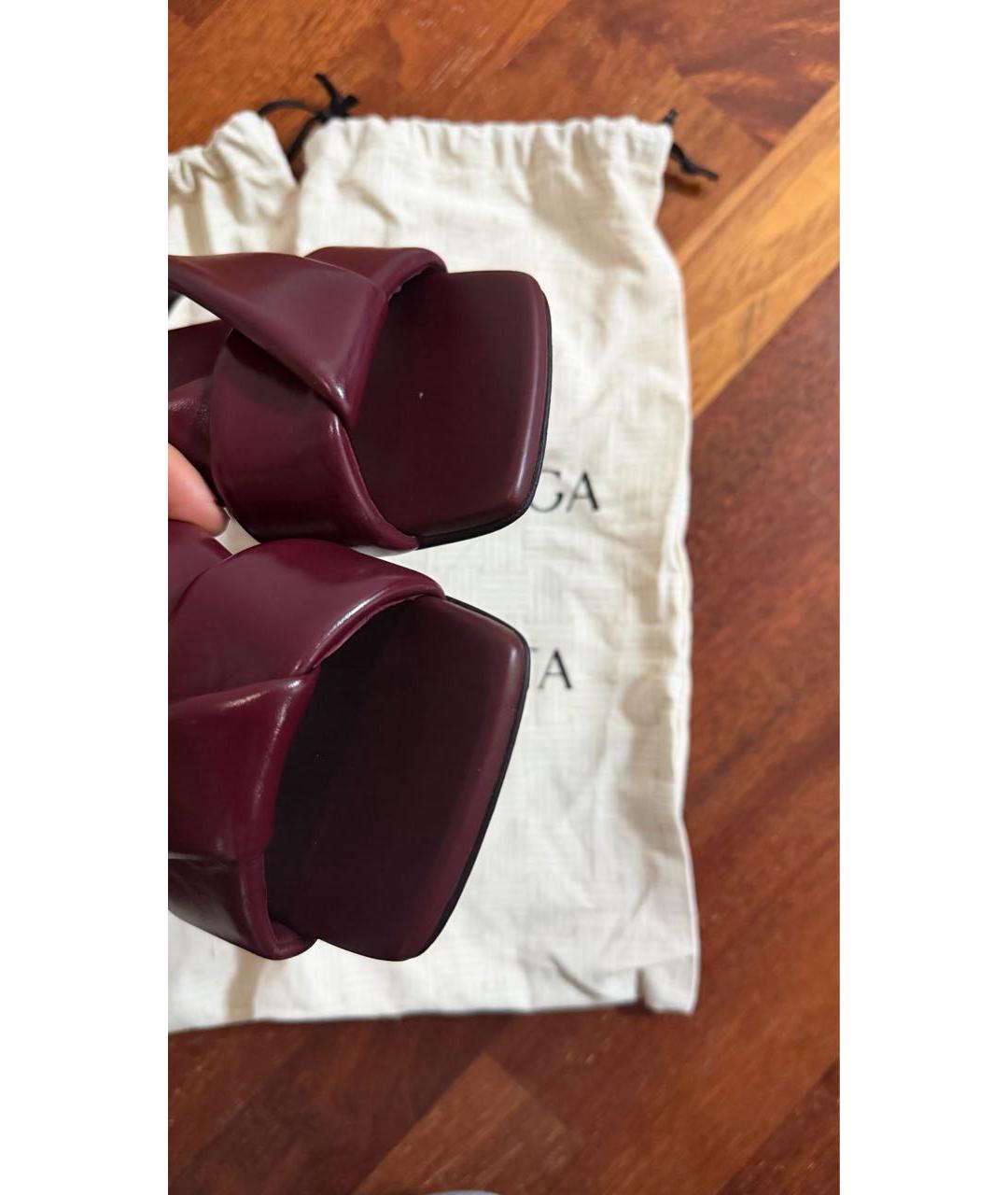 BOTTEGA VENETA Бордовые кожаные сандалии, фото 5