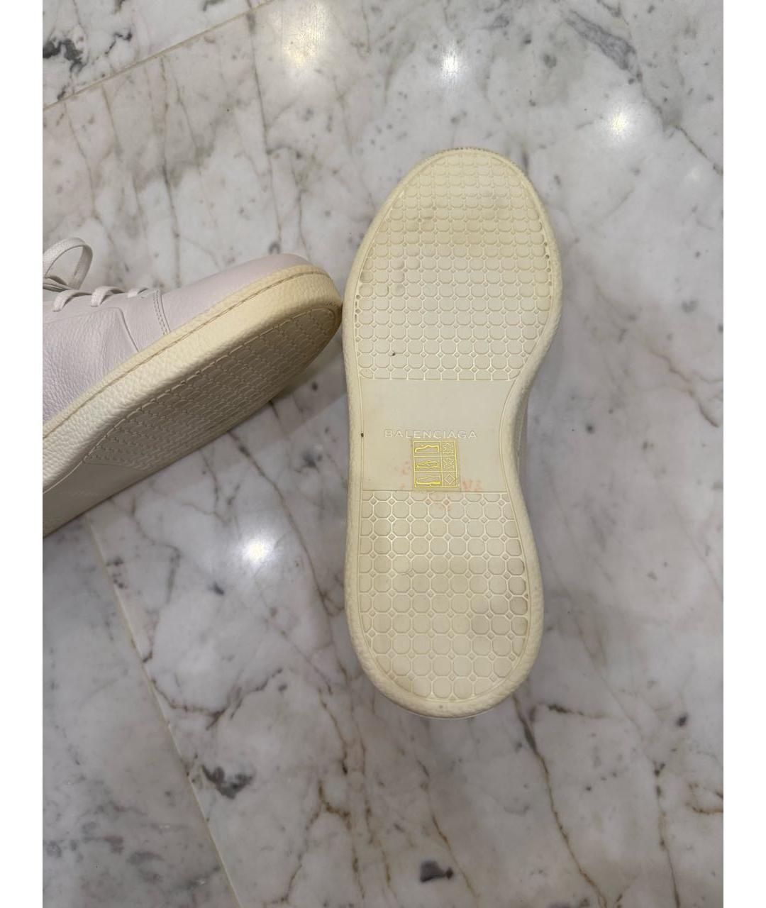 BALENCIAGA Белые кожаные низкие кроссовки / кеды, фото 4