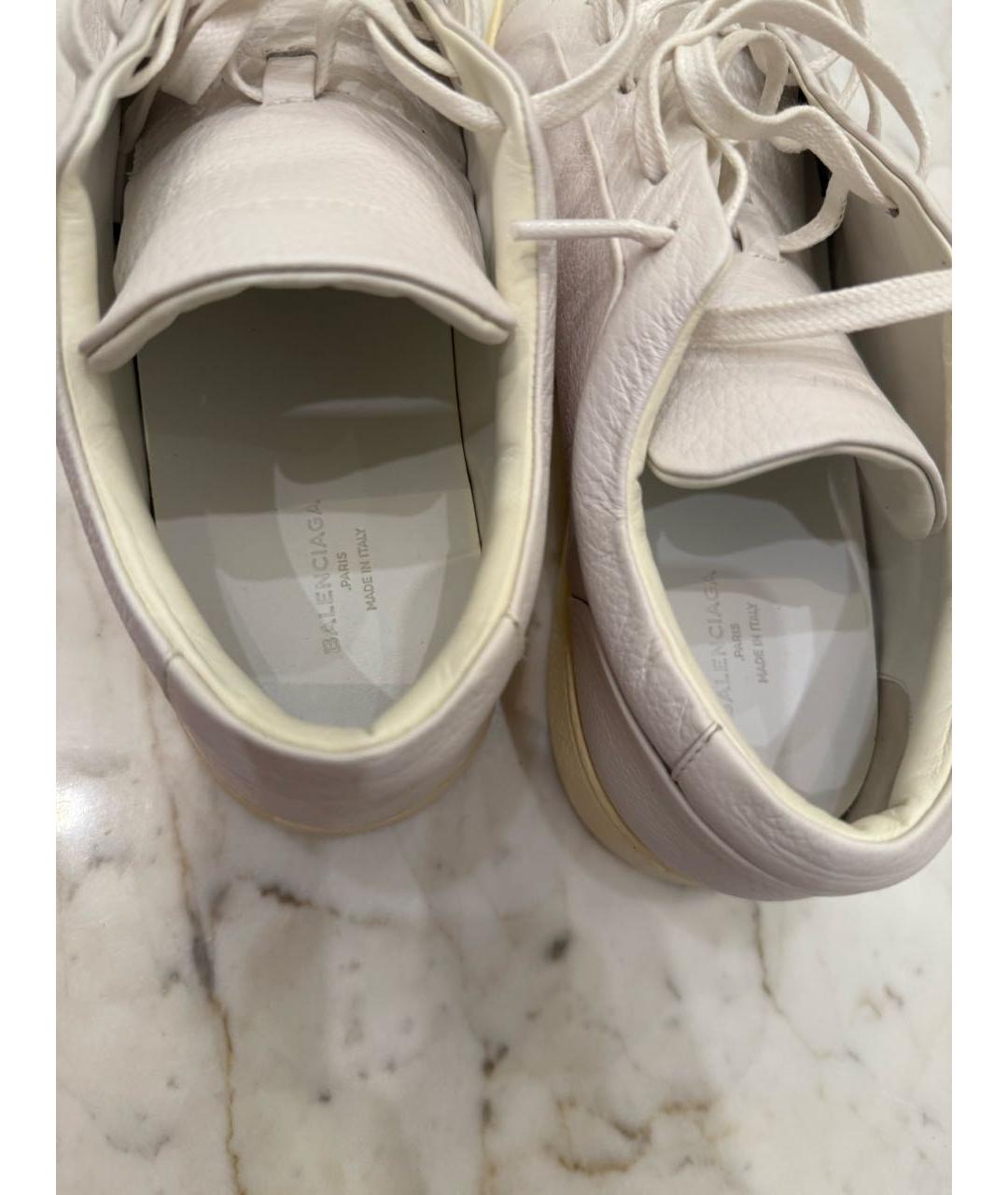 BALENCIAGA Белые кожаные низкие кроссовки / кеды, фото 5