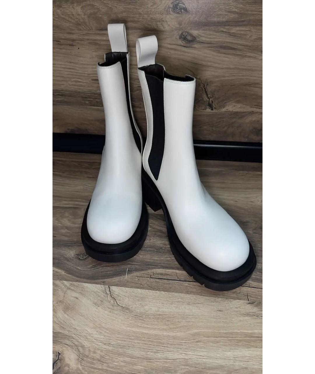 BOTTEGA VENETA Белые кожаные ботинки, фото 3