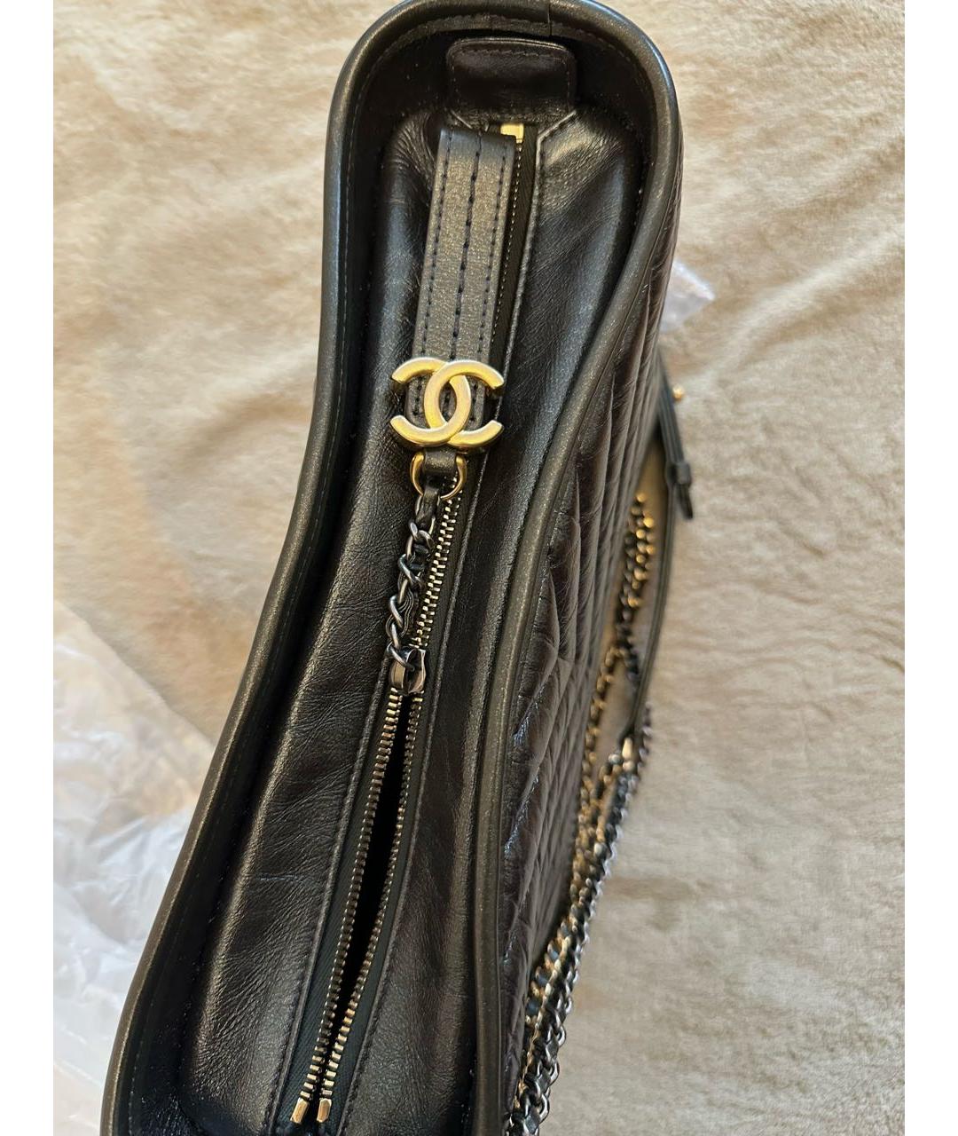 CHANEL Черная кожаная сумка через плечо, фото 6