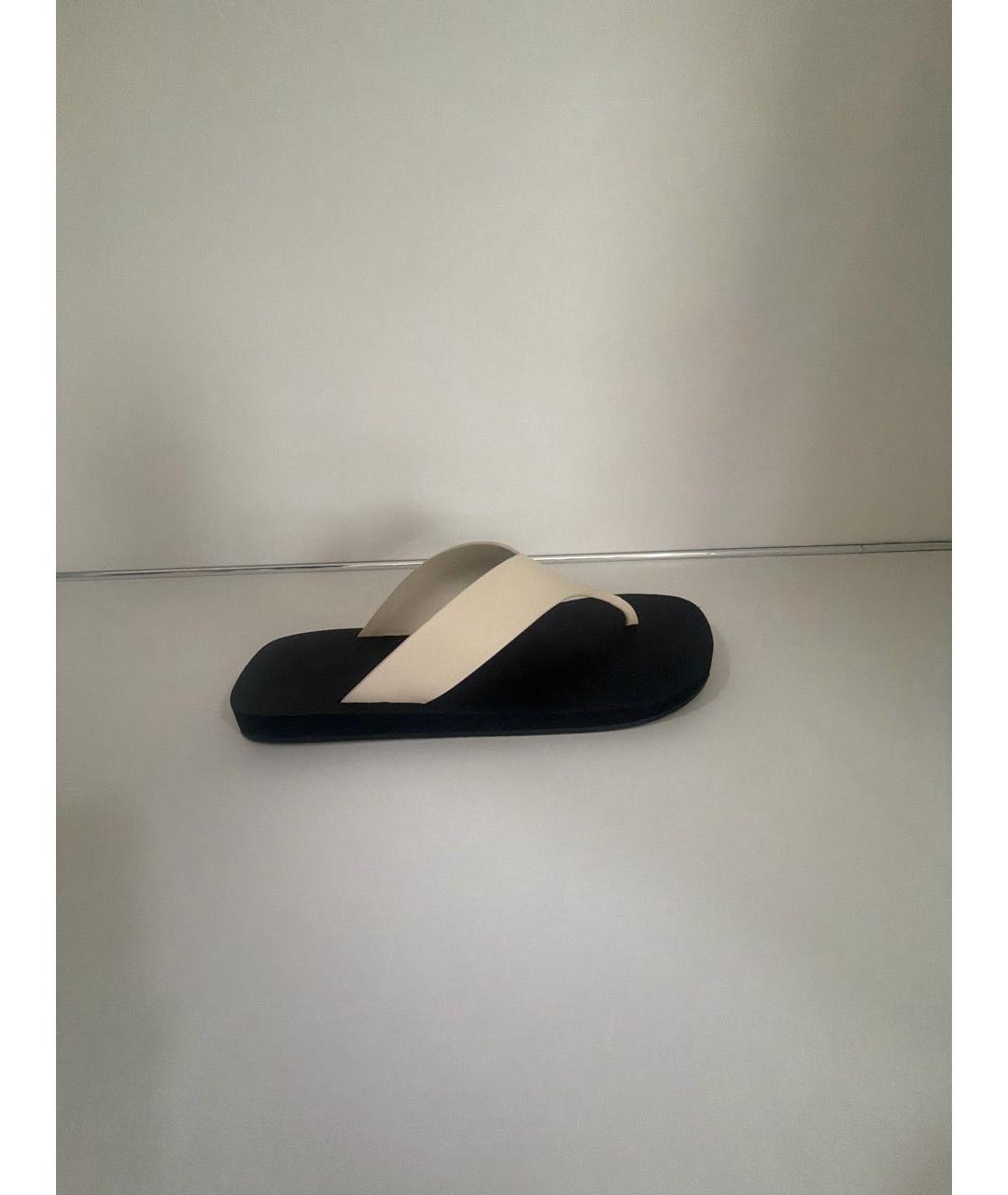 THE ROW Черные резиновые шлепанцы, фото 7