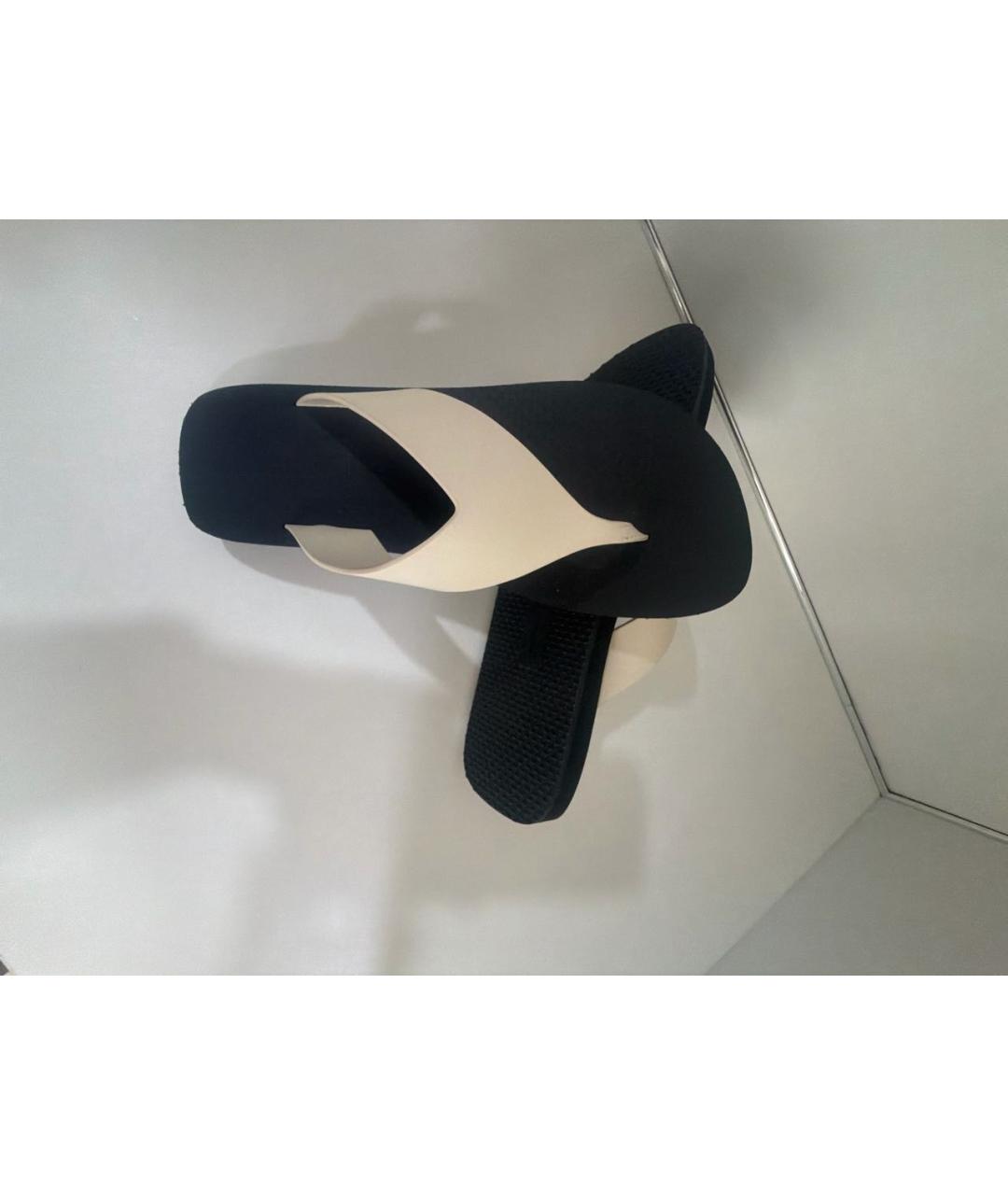 THE ROW Черные резиновые шлепанцы, фото 6