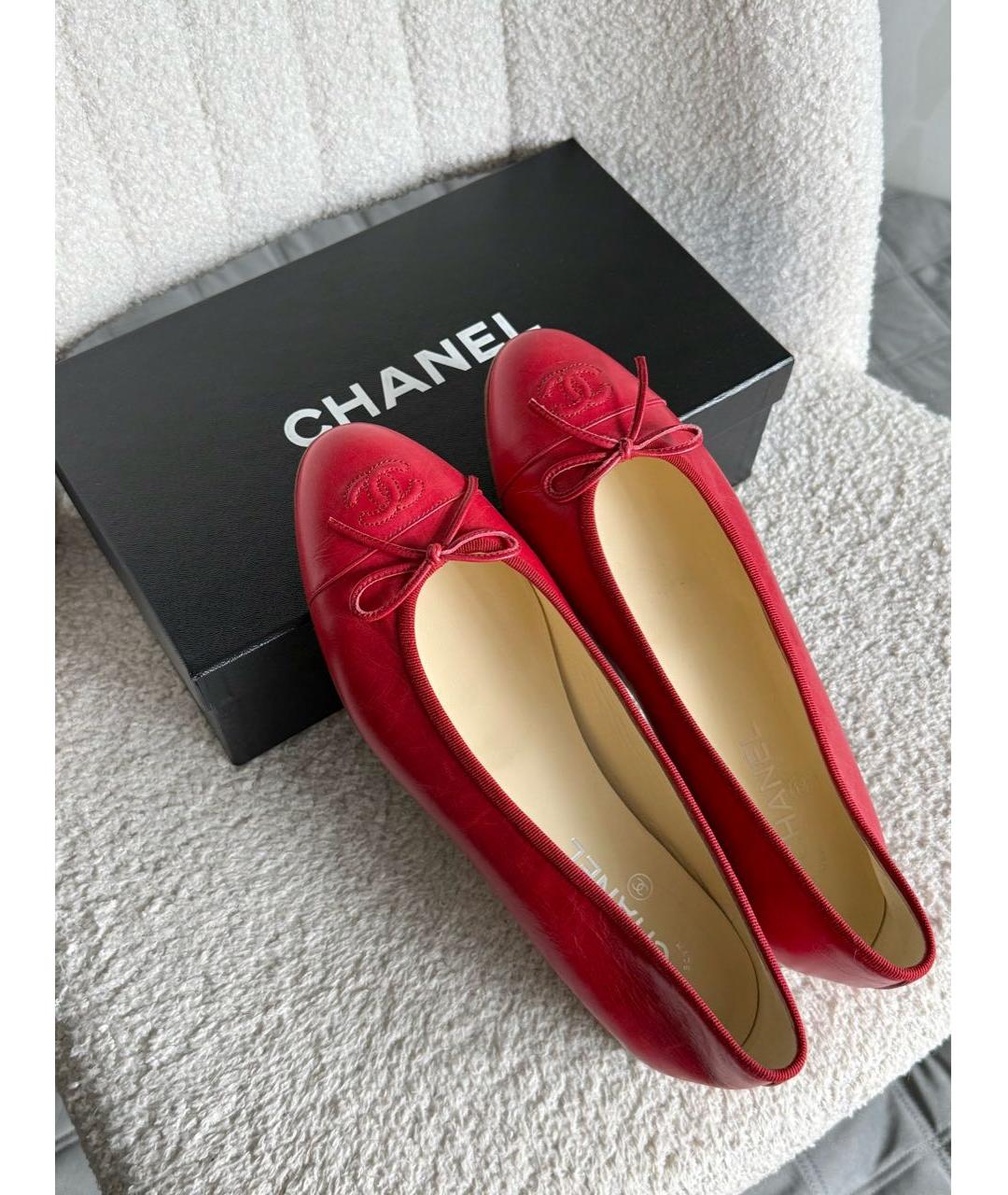 CHANEL Красные кожаные балетки, фото 4