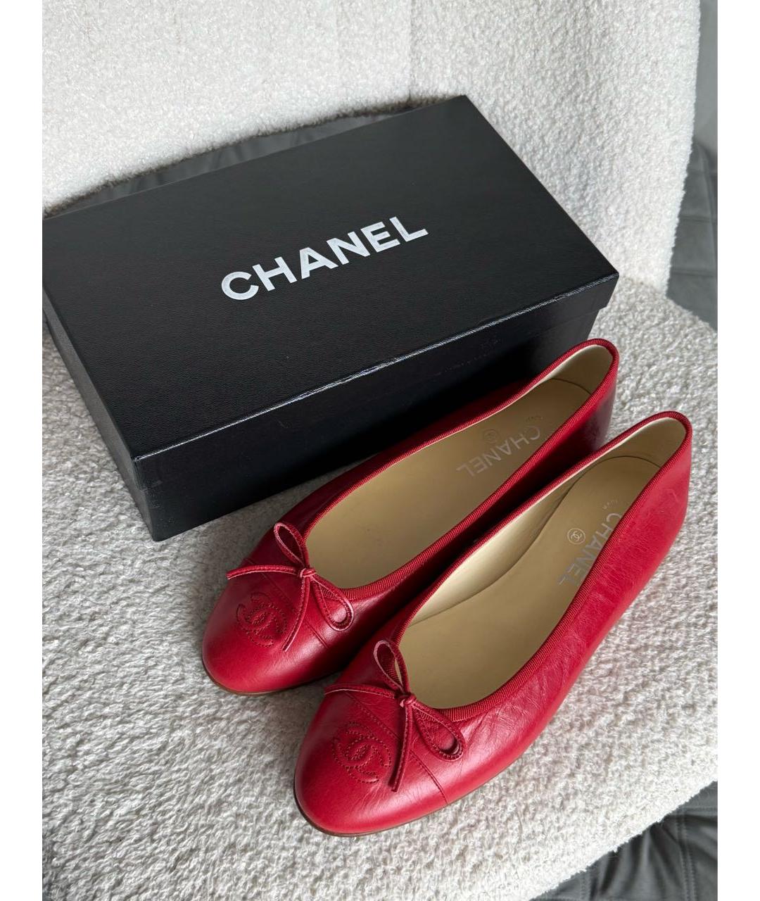 CHANEL Красные кожаные балетки, фото 2