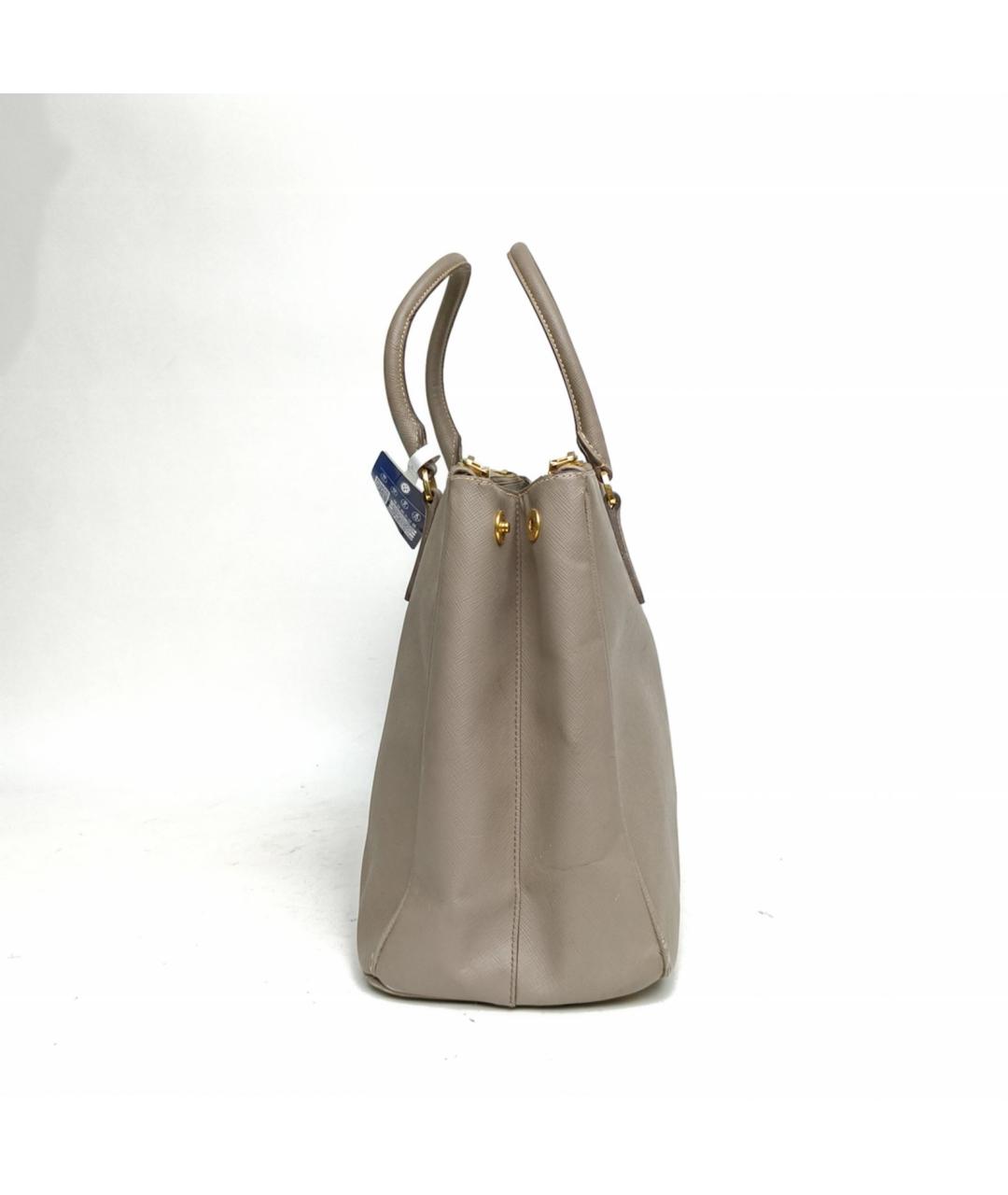 PRADA Серая кожаная сумка с короткими ручками, фото 3