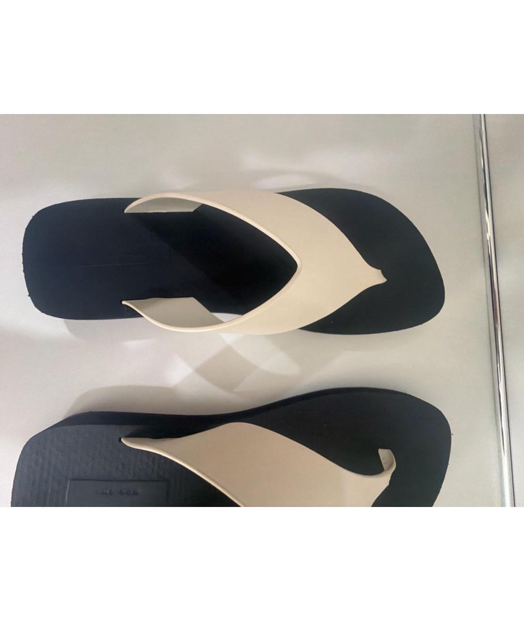 THE ROW Черные резиновые шлепанцы, фото 5