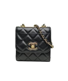 CHANEL Сумка через плечо