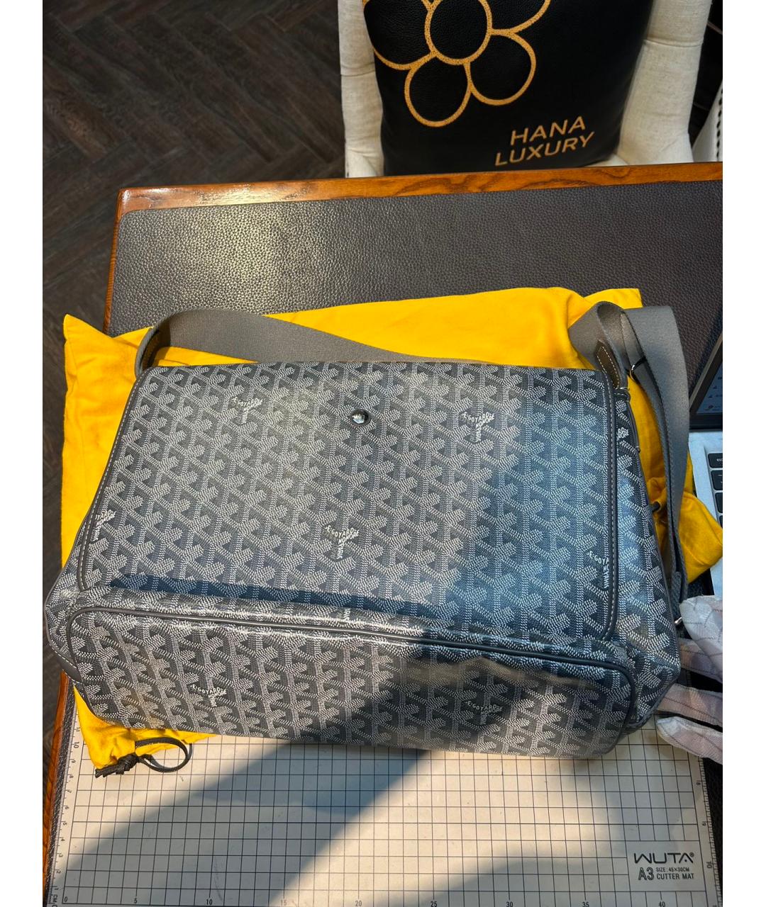 GOYARD Серая кожаная сумка через плечо, фото 8