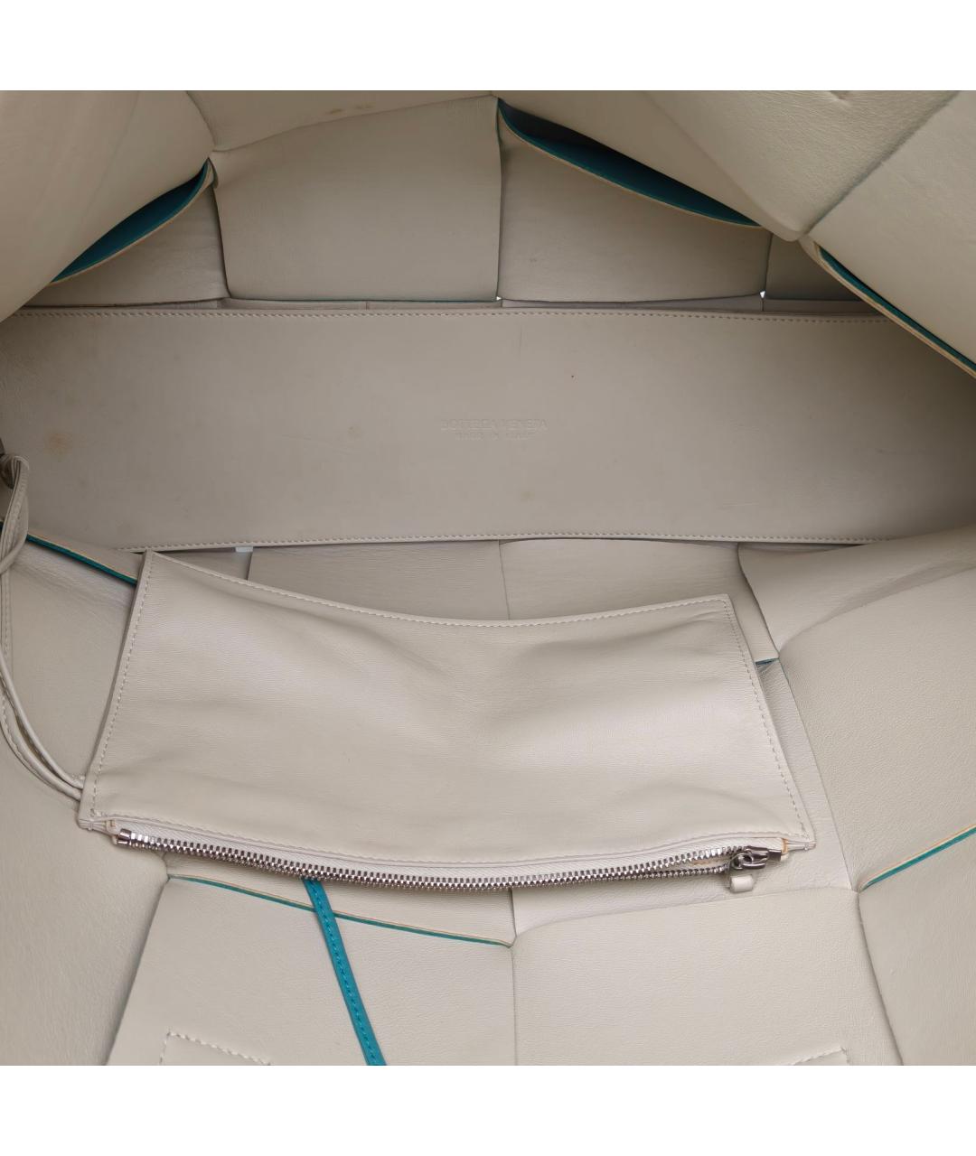 BOTTEGA VENETA Синяя кожаная сумка с короткими ручками, фото 8