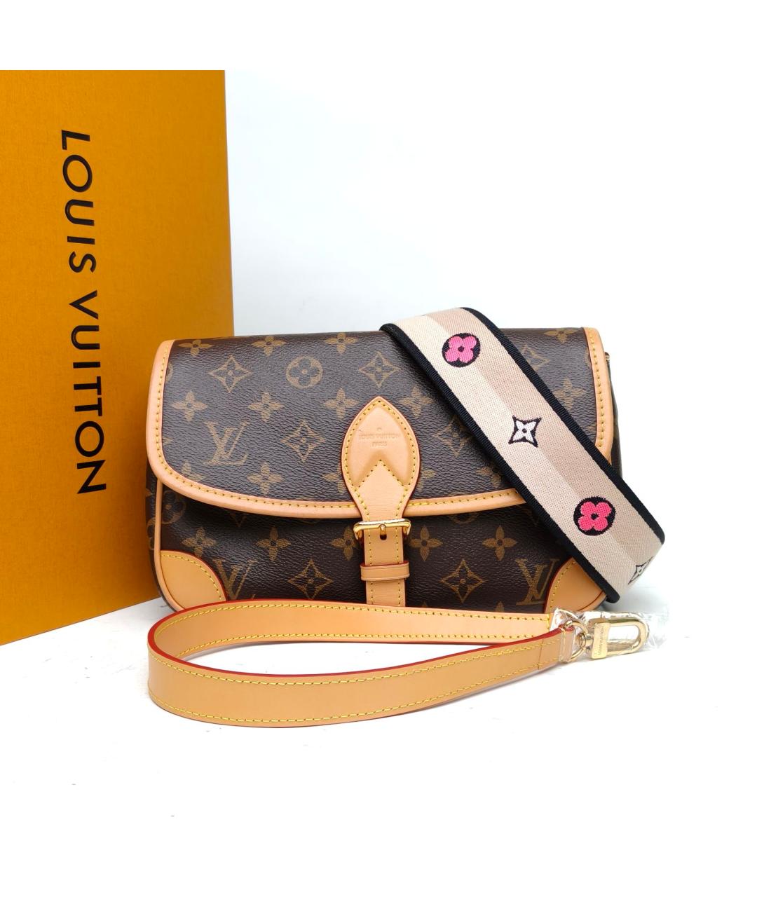 LOUIS VUITTON Коричневая сумка через плечо, фото 8