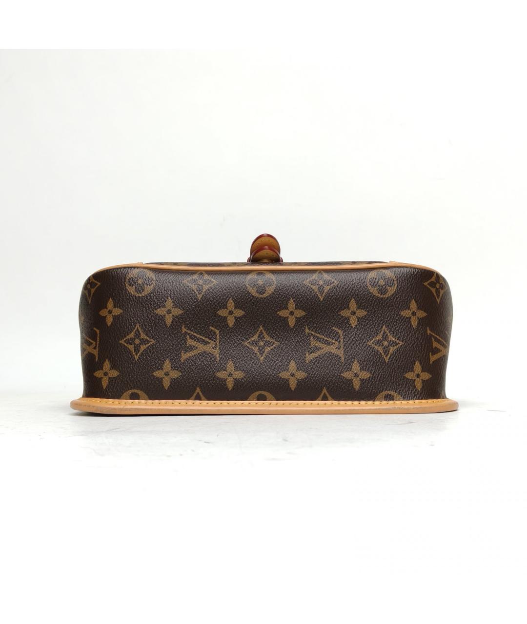 LOUIS VUITTON Коричневая сумка через плечо, фото 6