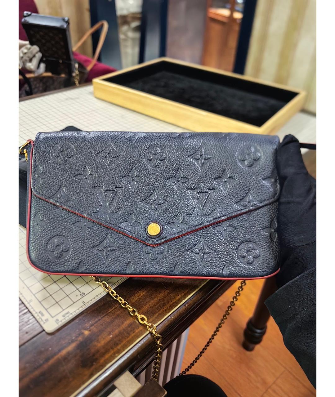 LOUIS VUITTON Темно-синяя кожаная сумка через плечо, фото 9