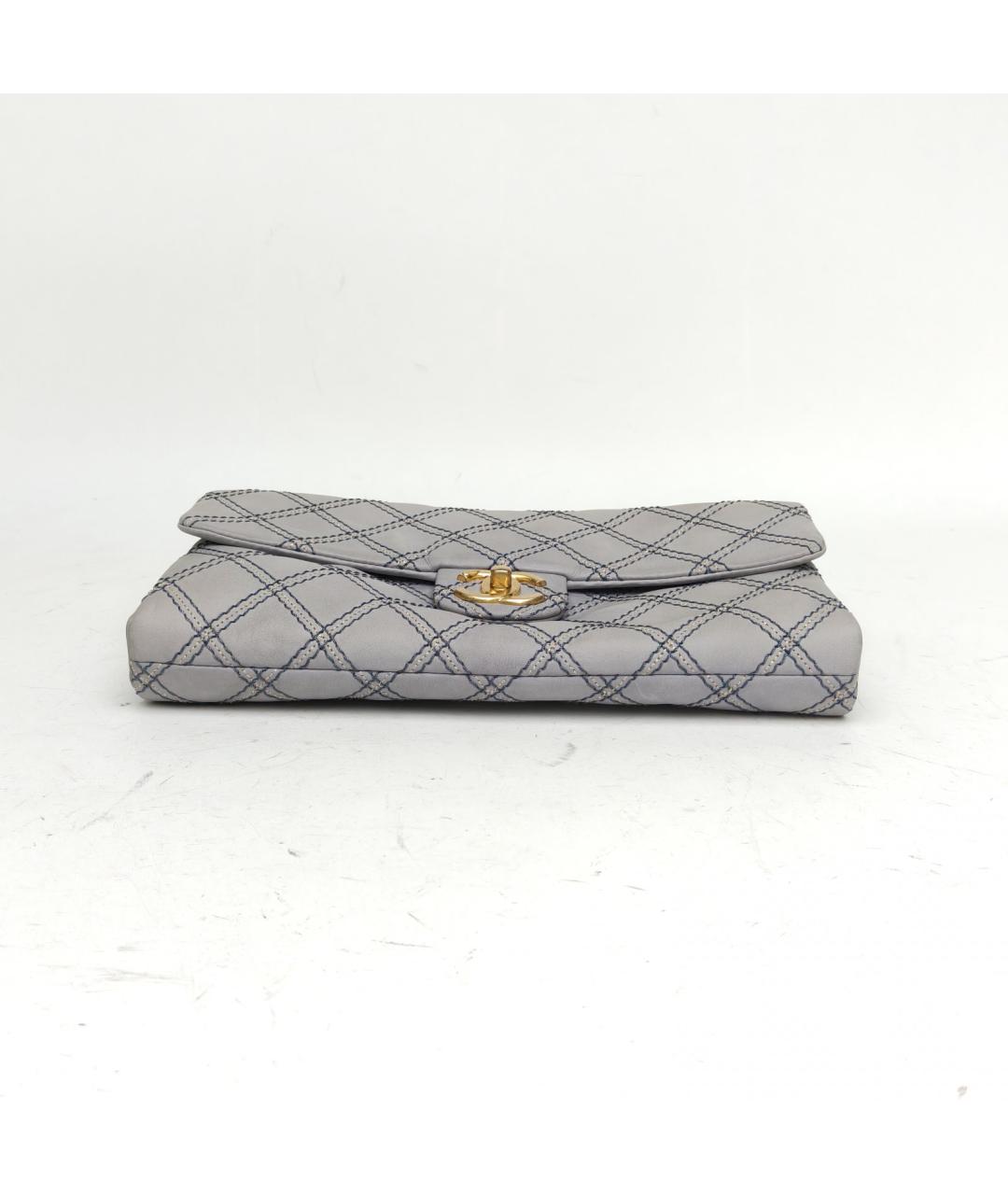 CHANEL Серая кожаная сумка через плечо, фото 2