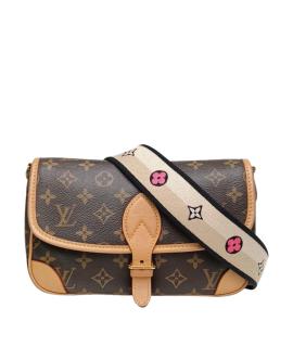 LOUIS VUITTON Сумка через плечо