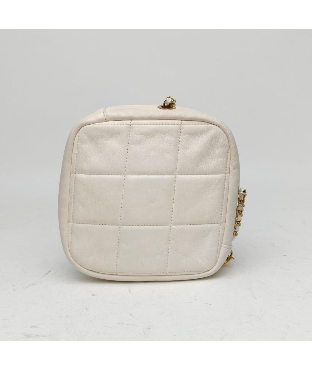 CHANEL Белая кожаная сумка через плечо, фото 4