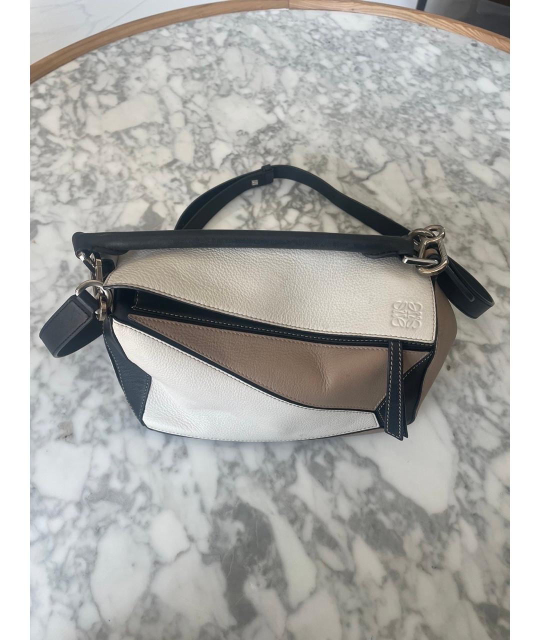 LOEWE Бежевая кожаная сумка с короткими ручками, фото 7