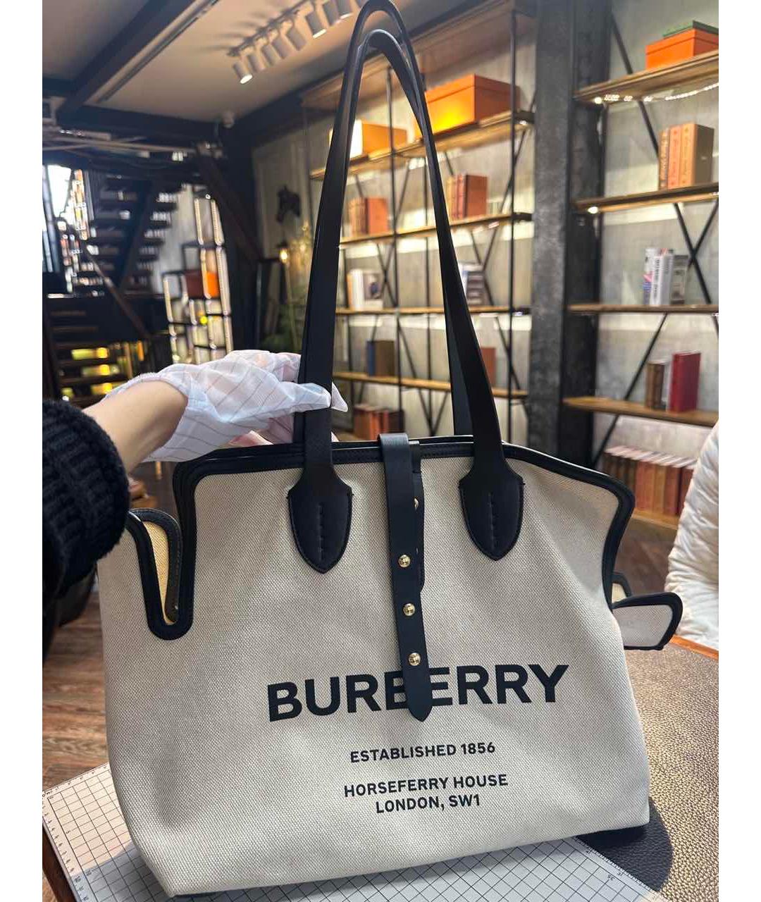 BURBERRY Бежевая сумка тоут, фото 7