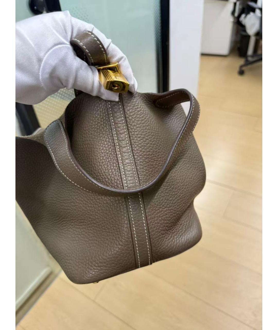 HERMES Коричневая кожаная сумка с короткими ручками, фото 6