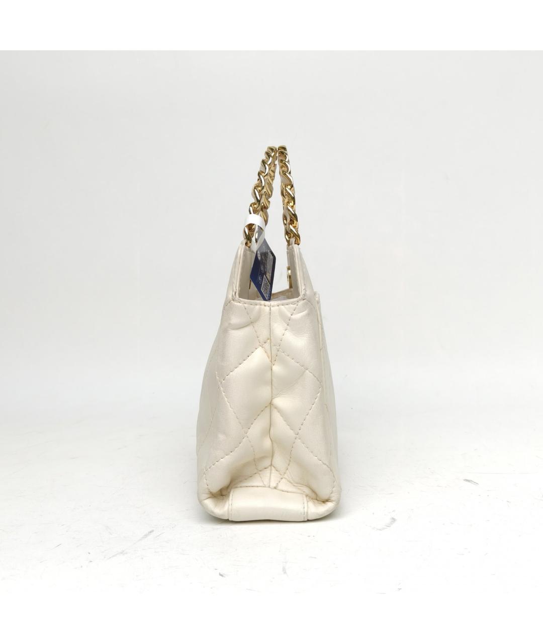 CHANEL Белая кожаная сумка с короткими ручками, фото 3