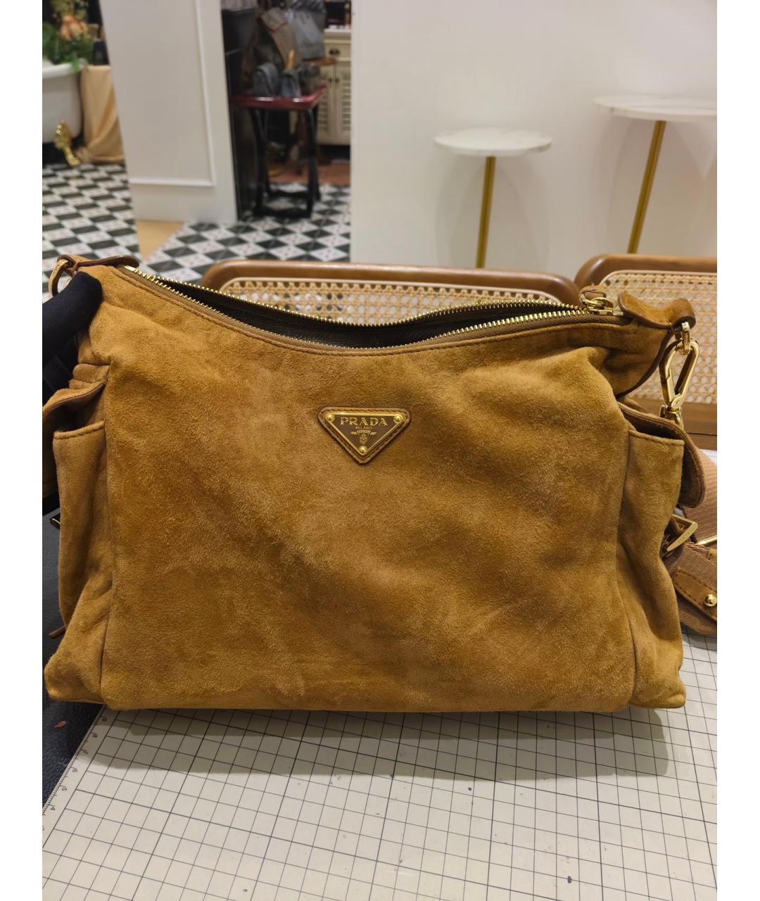PRADA Коричневая замшевая сумка через плечо, фото 9