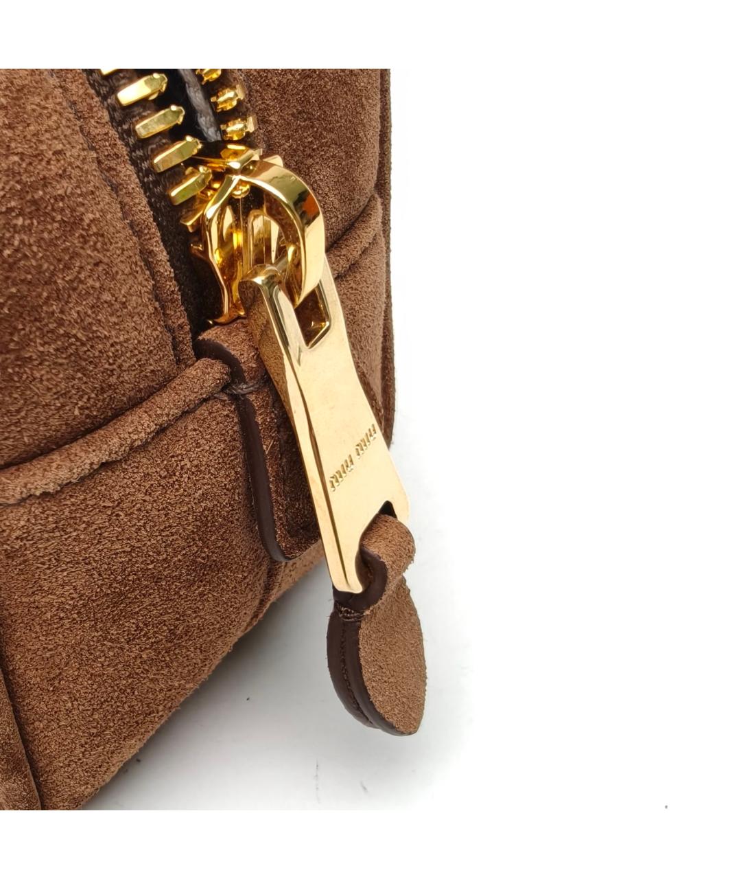 MIU MIU Коричневая замшевая сумка с короткими ручками, фото 7
