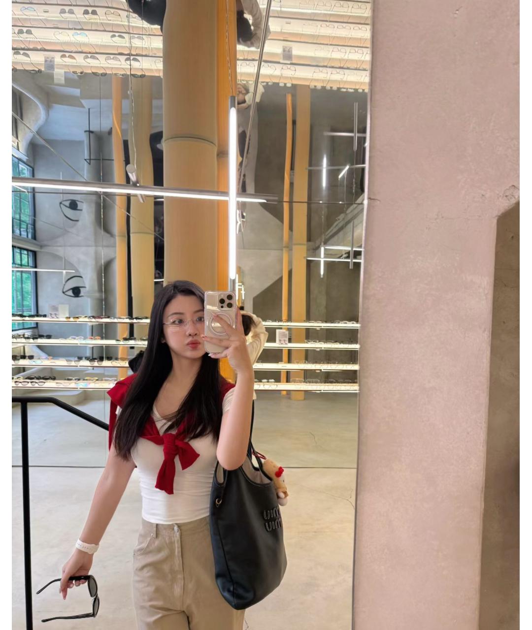 MIU MIU Черная кожаная сумка тоут, фото 8