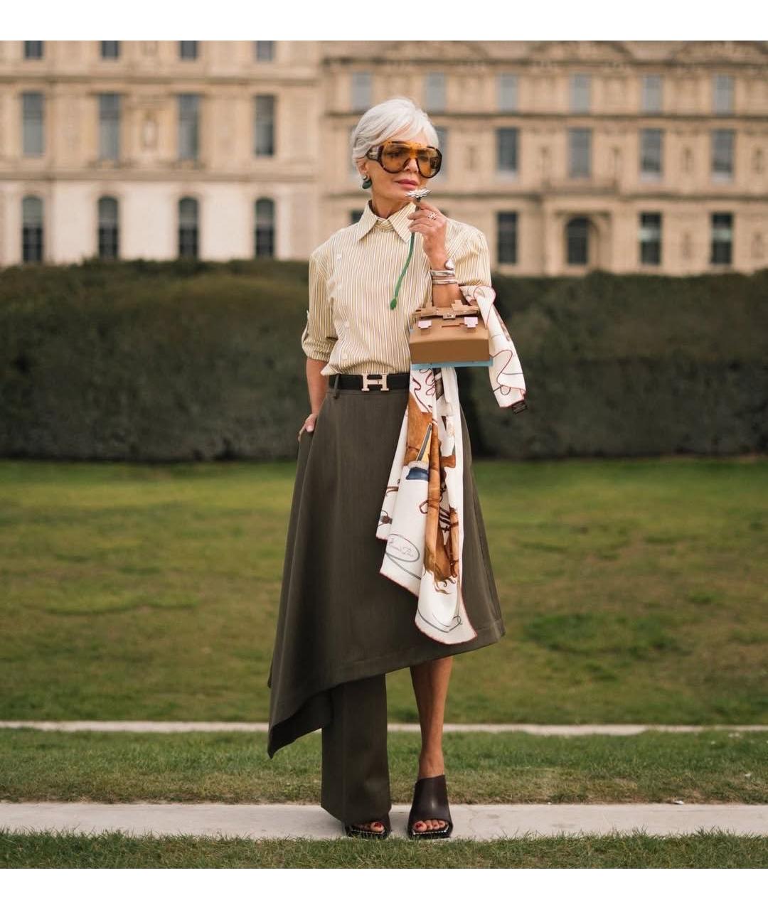 HERMES Бежевый шелковый платок, фото 6