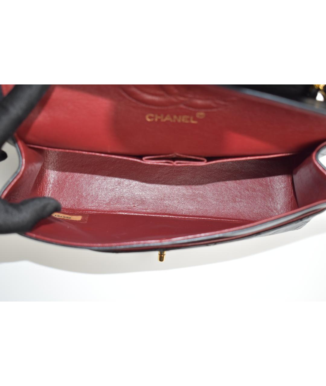 CHANEL Черная кожаная сумка через плечо, фото 4