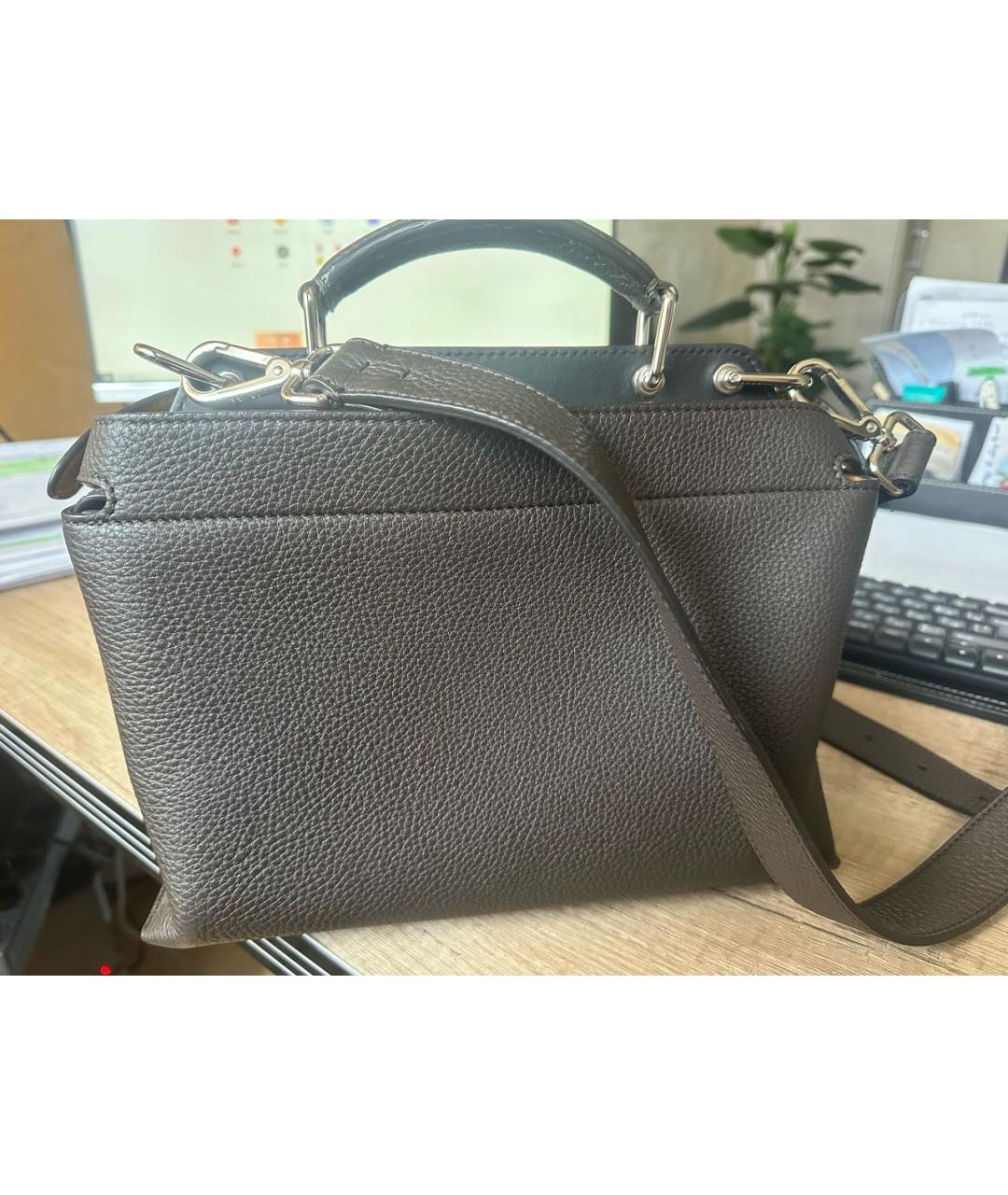 FENDI Серая кожаная сумка с короткими ручками, фото 3