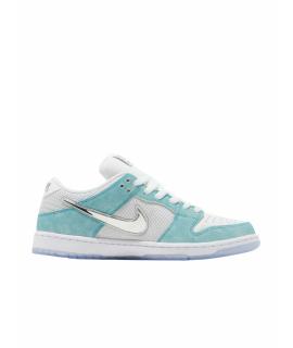 NIKE Кроссовки