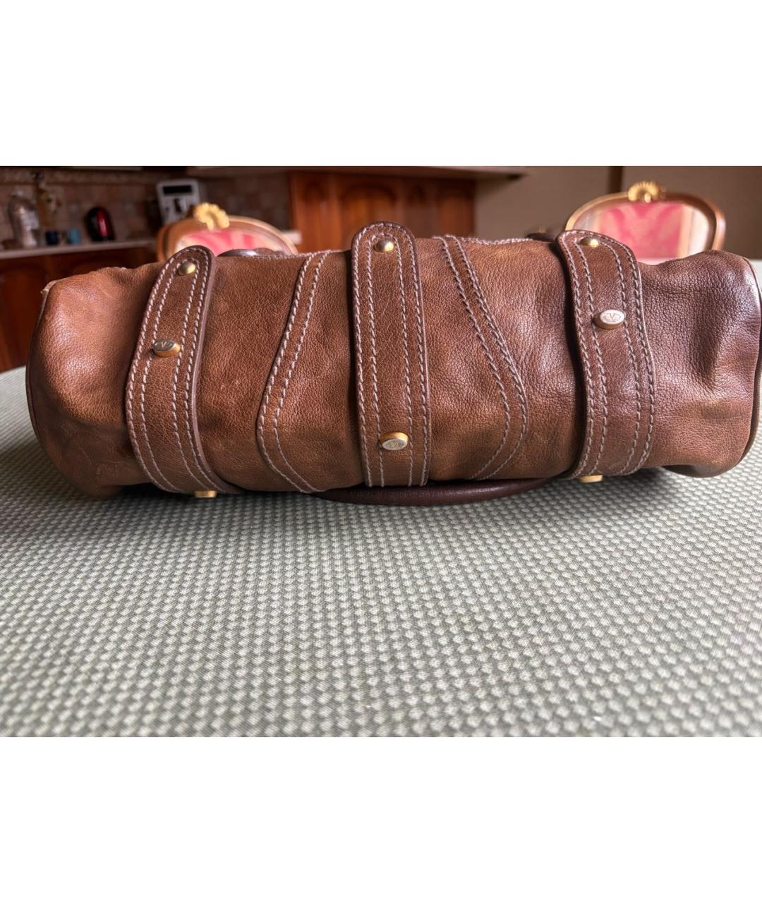 VALENTINO Коричневая кожаная сумка с короткими ручками, фото 5